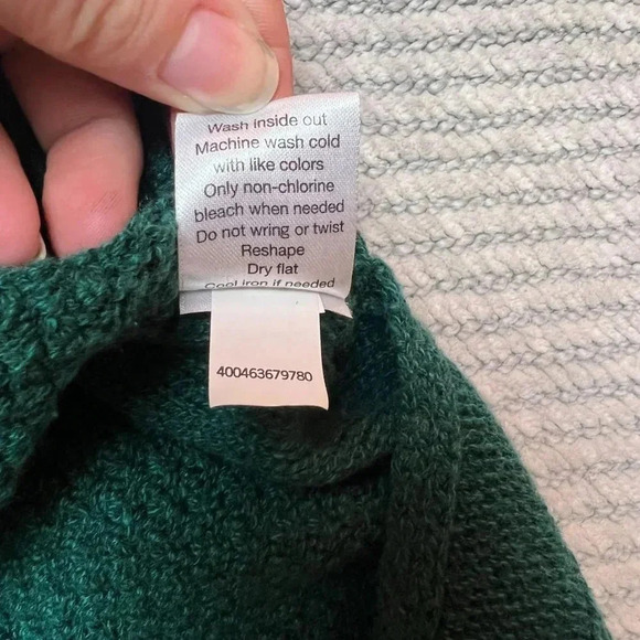 Sonoma Womens Cable Knit Green Sweater Sz S Classic Comfort Basic St Paddys - Picture 9 of 9